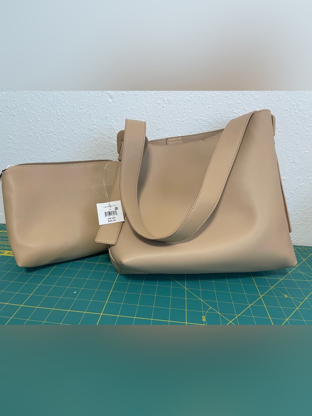 Classic Tote Bag in Nude